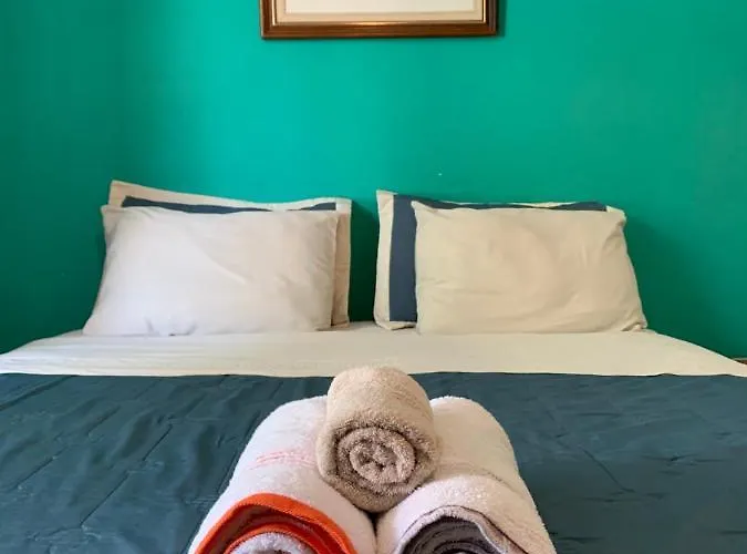 Amanda Suites Mao
